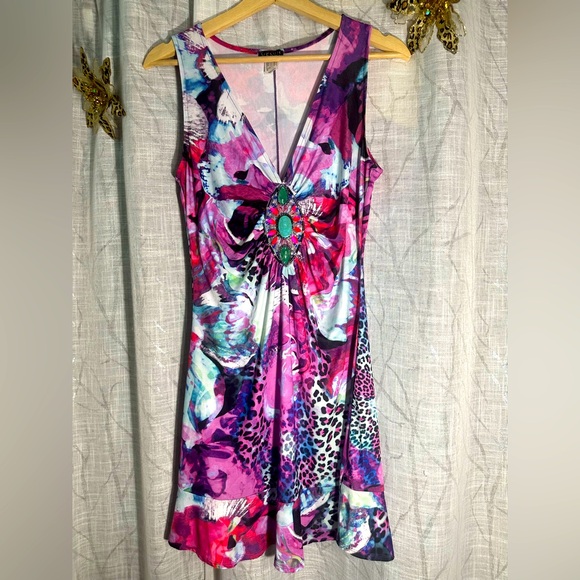 VENUS Dresses & Skirts - VENUS Pink and Purple Plunge Sundress Mini Size S EUC
